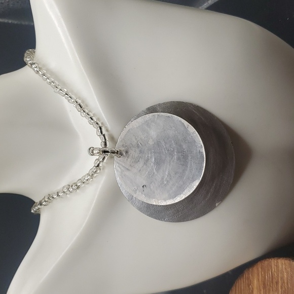 Mother of moons mother of pearl shell mystic necklace N3208 - Picture 1 of 2